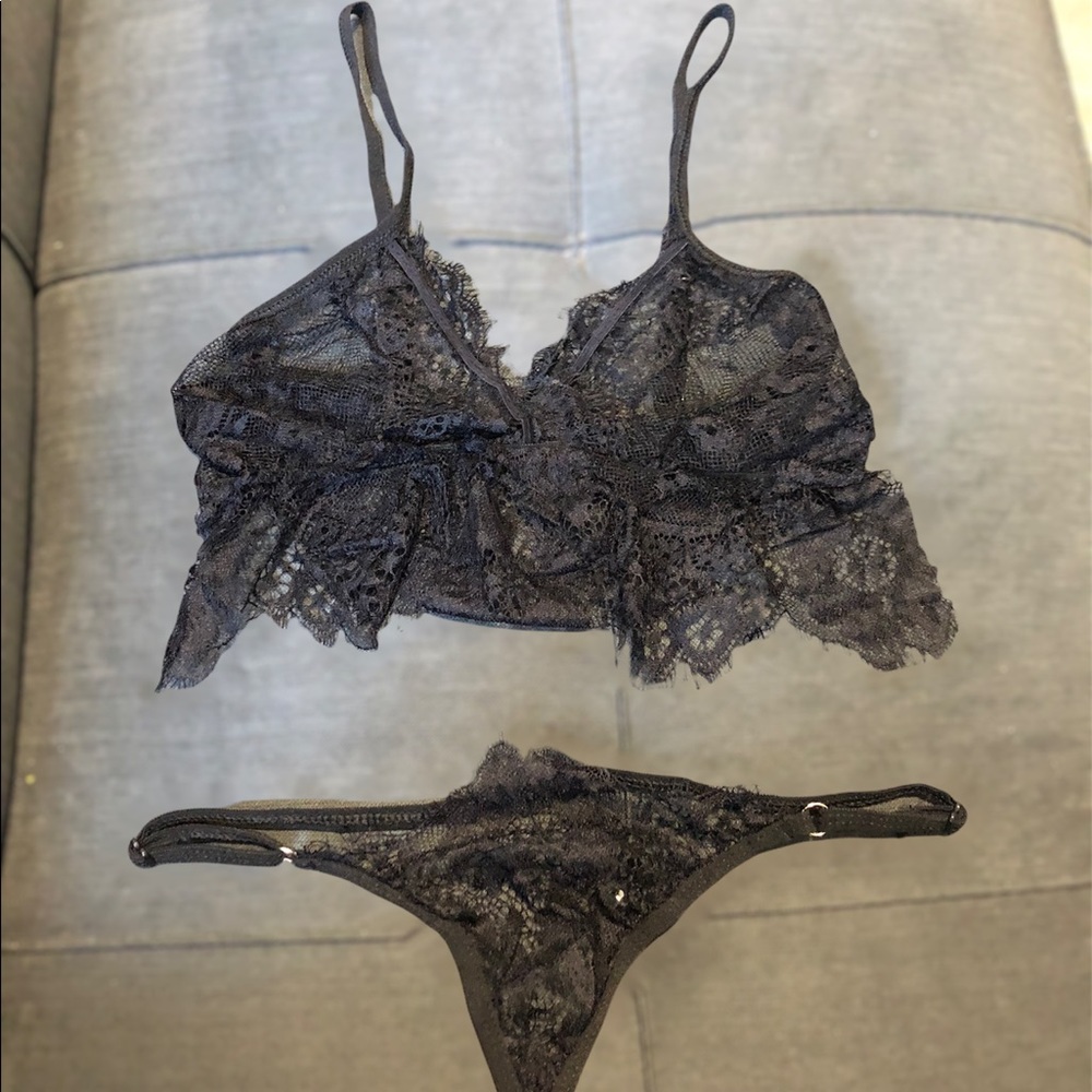Adjustable Lace 2 Peice Lingerie Set